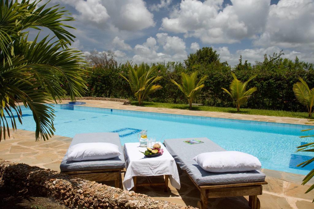 Sheba Cottages - Diani Beach Exterior photo